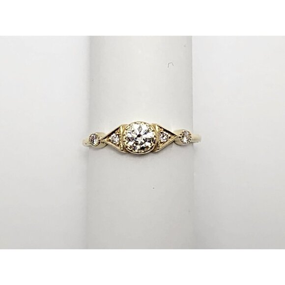 Beautiful 14K Karat Solid Yellow Gold Designer Round Diamond Ring - Size 4.25 - Picture 7 of 16